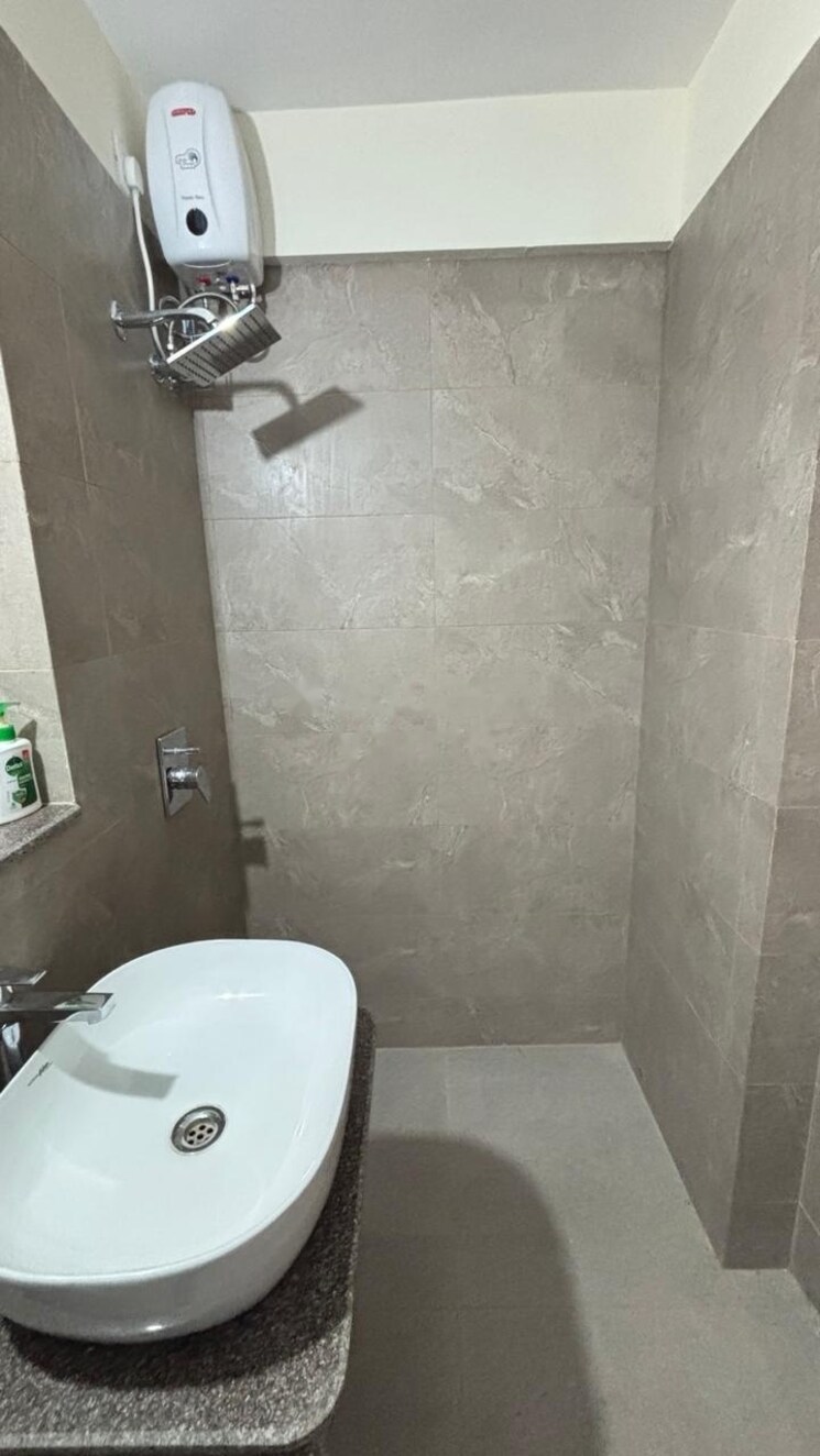 Bathroom, godrej-nest-kandivali 1 Bedroom 433 Sq.Ft. Apartment In Kandivali East Mumbai 9166728