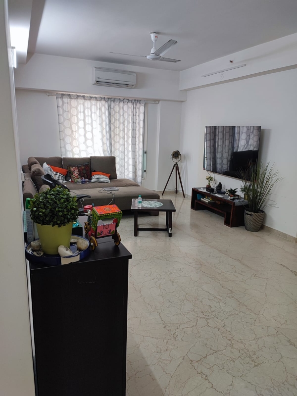 3 BHK + Pooja Room 1124 Sq.Ft. Apartment in Kanakia Paris