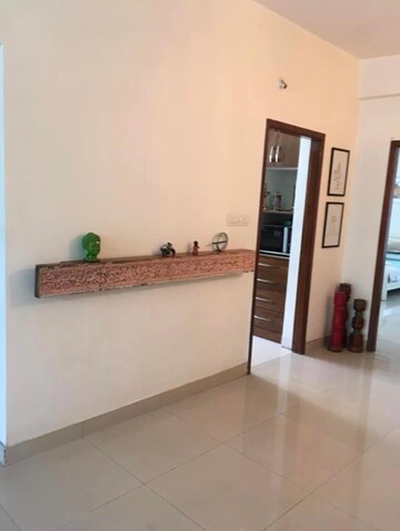 Furnished Amenities in 2 BHK Apartment at Legacy Davis, Cooke Town – for Rent