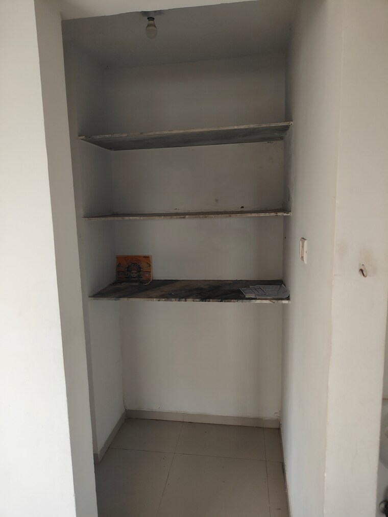 undefined, adajan 2 Bedroom 1250 Sq.Ft. Apartment In Adajan Surat 9166849