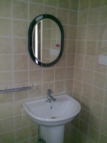 Bathroom in 2 BHK Builder Floor at Pearl Of Paradise, Bommanahalli – for Rent