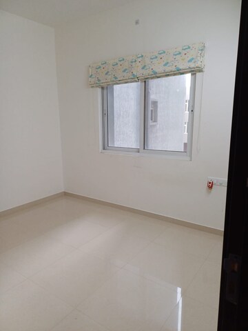 Room in 2 BHK Apartment at Bren Northern Lights, Jakkuru – for Rent
