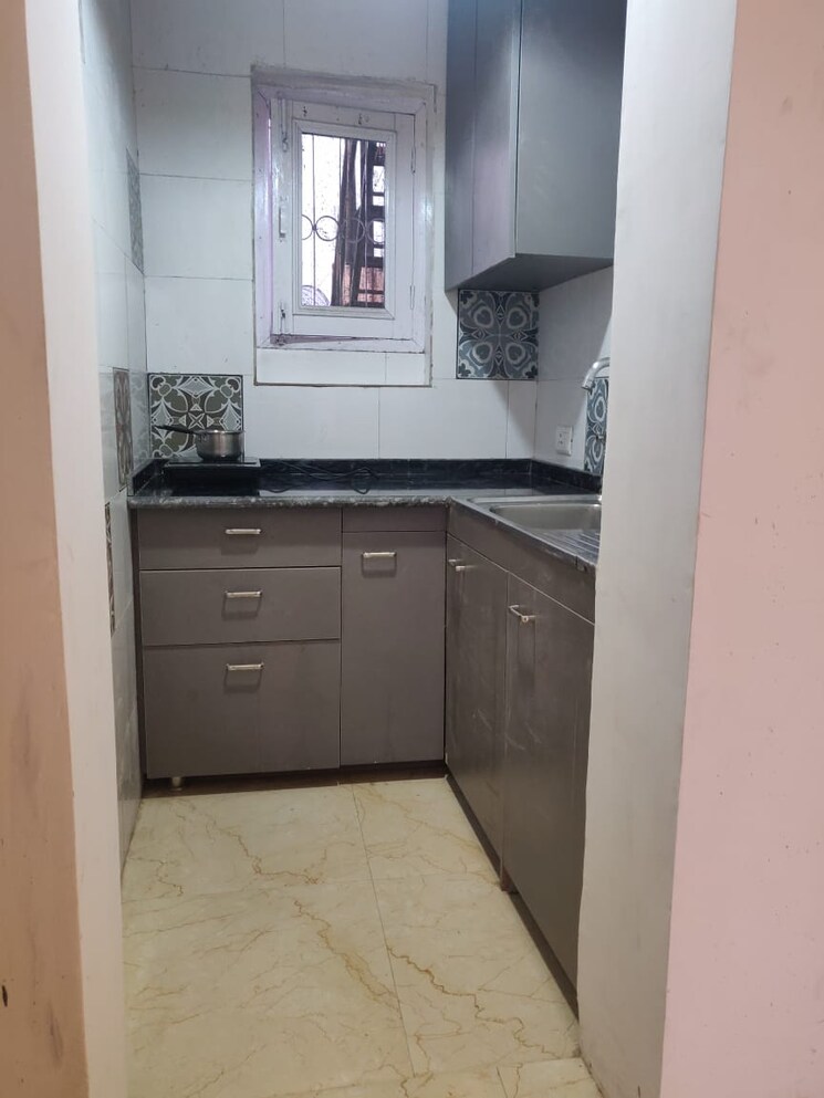 Kitchen, greater kailash i 1 Bedroom 700 Sq.Ft. Builder Floor In Greater Kailash I Delhi 9166840