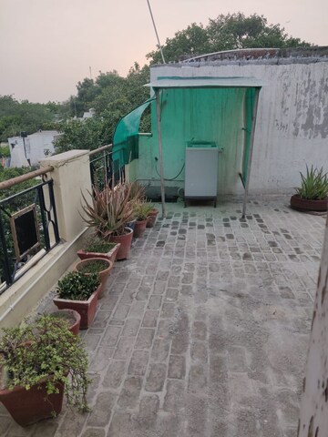Balcony in 1 BHK Builder Floor at Greater Kailash I – for Rent