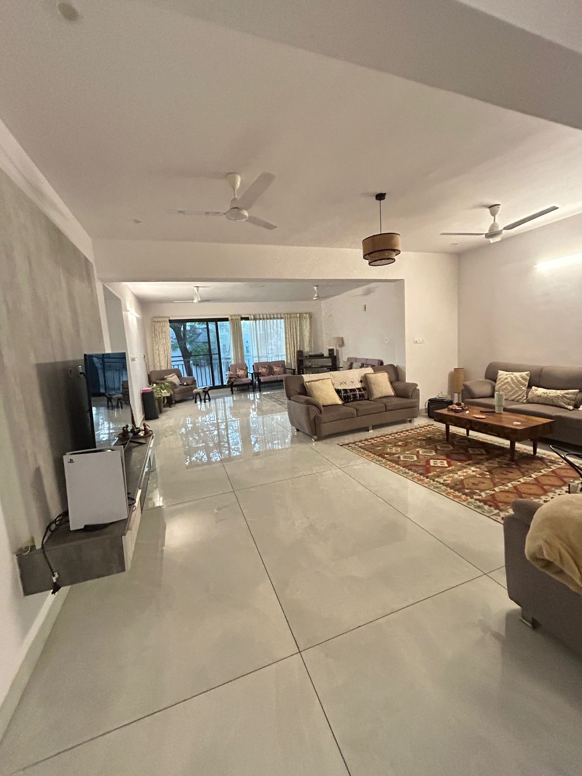 3 BHK Apartment For Rent in MC Castle