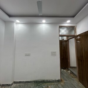 Room in 2 BHK Builder Floor at Govindpuri – for Sale