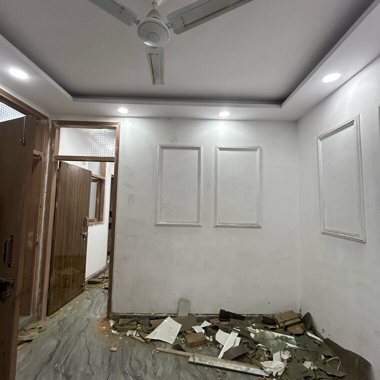Team Area, govindpuri 2 Bedroom 550 Sq.Ft. Builder Floor In Govindpuri Delhi 9166803