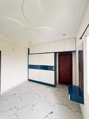 Room in 3 BHK Apartment at Sri Sai Ayyapa Sadan, Madhapur – for Rent