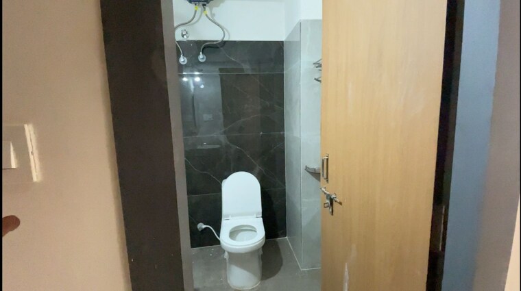 Bathroom, narsingi 2 Bedroom 1250 Sq.Ft. Apartment In Narsingi Hyderabad 9166830