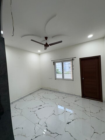 Room in 3 BHK Apartment at Sri Sai Ayyapa Sadan, Madhapur – for Rent