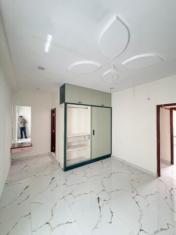 Bedroom in 3 BHK Apartment at Sri Sai Ayyapa Sadan, Madhapur – for Rent