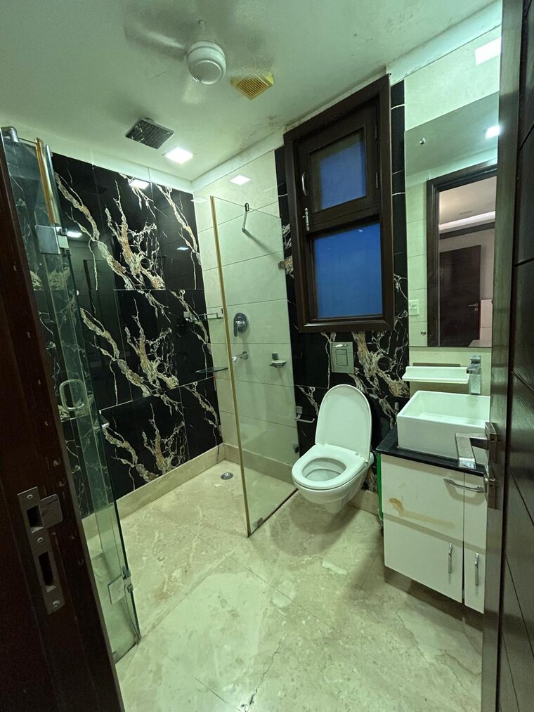 Team Area, kalkaji 3 Bedroom 1450 Sq.Ft. Builder Floor In Kalkaji Delhi 9166948