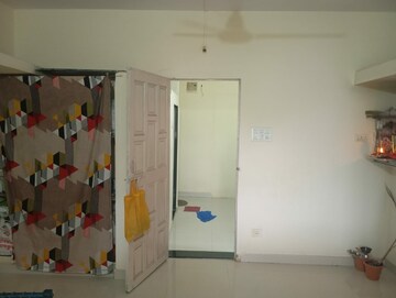 Room in 1 RK Apartment at Pushpam Colony – for Rent