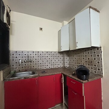Furnished Amenities in 2 BHK Builder Floor at Govindpuri – for Sale