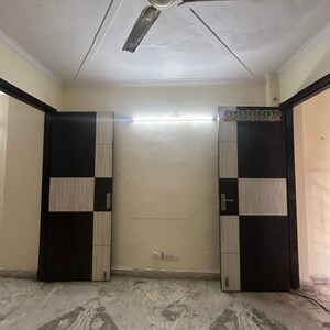 Room in 2 BHK Builder Floor at Govindpuri – for Sale