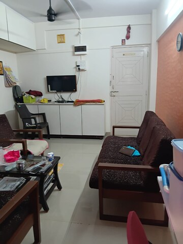 Team Area in 2 BHK Builder Floor at Vile Parle East – for Sale