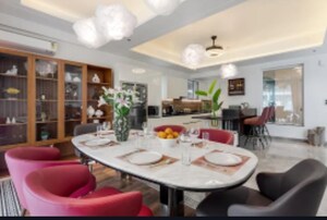 Team Area in 5 BHK Villa at Moira – for Sale