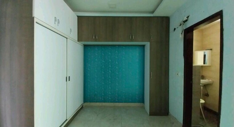 Room, vijay-society-apartment 5 Bedroom 2500 Sq.Ft. Apartment In Sector 18 Dwarka Delhi 9167119