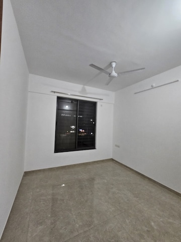 Room in 2 BHK Apartment at Wakadkar Stellar Rhythmm, Wakad – for Rent