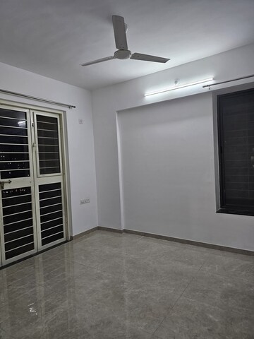 Room in 2 BHK Apartment at Wakadkar Stellar Rhythmm, Wakad – for Rent