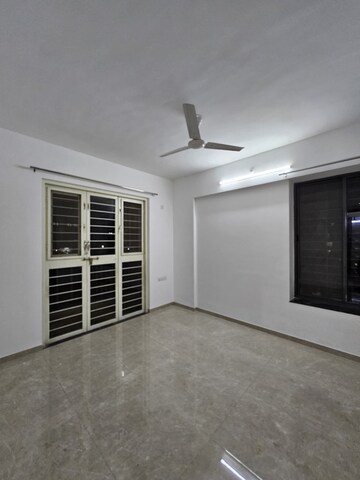 Room in 2 BHK Apartment at Wakadkar Stellar Rhythmm, Wakad – for Rent