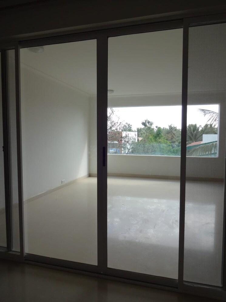 Room, epsilon-villa-plot 4 Bedroom 5500 Sq.Ft. Apartment In Yemalur Bangalore 9167193