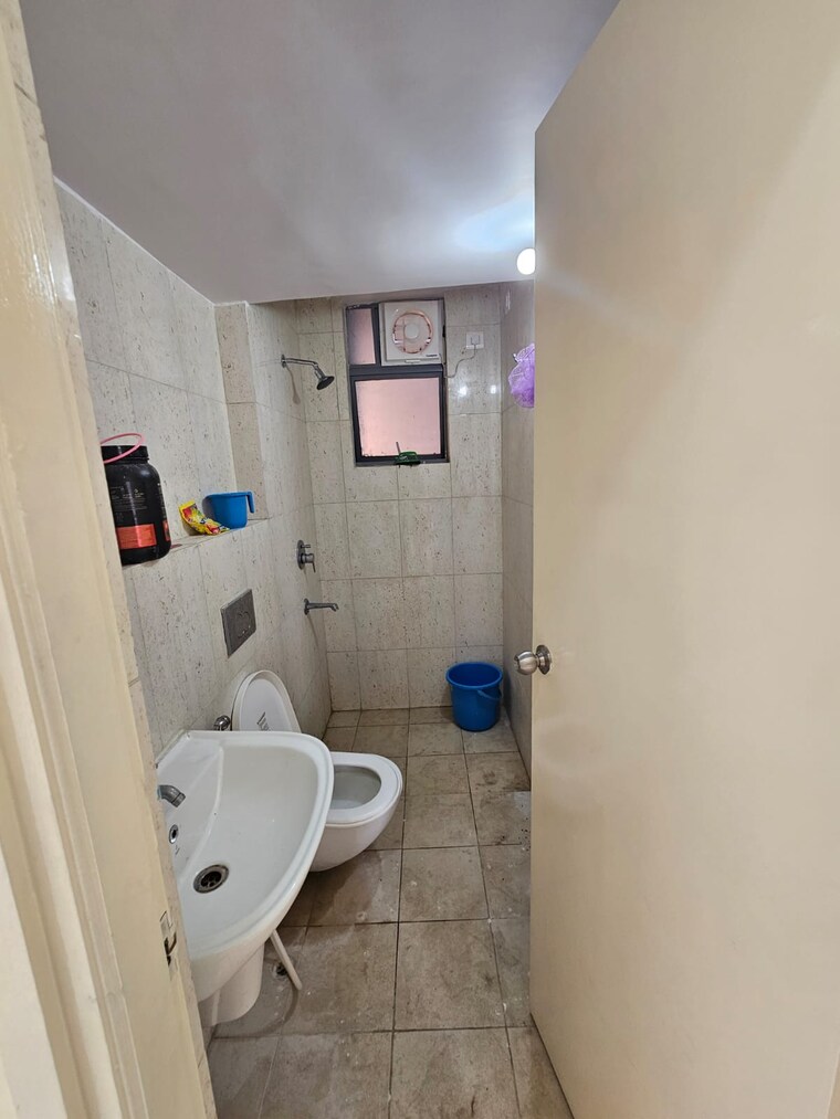 Bathroom, godrej-seven 3 Bedroom 1218 Sq.Ft. Apartment In Joka Kolkata 9167194