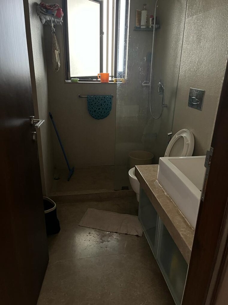 Bathroom, karwa-the-royal-tusk 3 Bedroom 1315 Sq.Ft. Apartment In Dadar West Mumbai 9167242