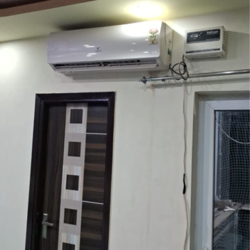 Building Lobby in 4 BHK Apartment at BPTP Elite Floors, Kheri Khurd – for Rent