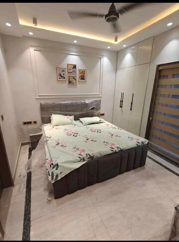 Bedroom in 1 BHK Builder Floor at Paryavaran Complex – for Rent