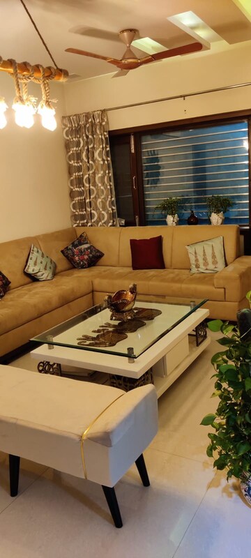 Living Room in 4 BHK Apartment at DDA Rosewood Apartments, Vasant Kunj – for Rent