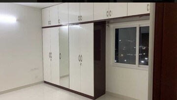 Room in 2 BHK Apartment at Prestige High Fields, Gachibowli – for Rent
