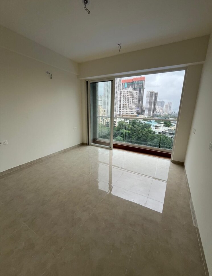 Room, embassy-one-thane 3 Bedroom 1200 Sq.Ft. Apartment In Panch Pakhadi Thane 9167285