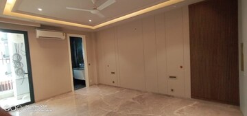 Room in 3 BHK Builder Floor at Greater Kailash I – for Rent
