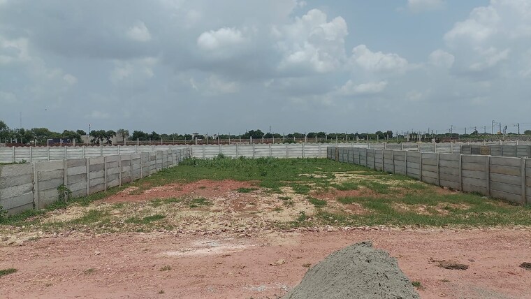 undefined, kuberpur Commercial Industrial Plot 859 Sq.Yd. In Kuberpur Agra 9167286
