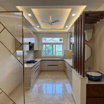 Building Lobby in 4 BHK Builder Floor at Emaar Marbella, Sector 66 – for Rent