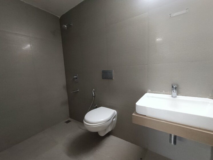 Bathroom, akshar-alvario 2 Bedroom 1210 Sq.Ft. Apartment In Seawoods Navi Mumbai 9167386