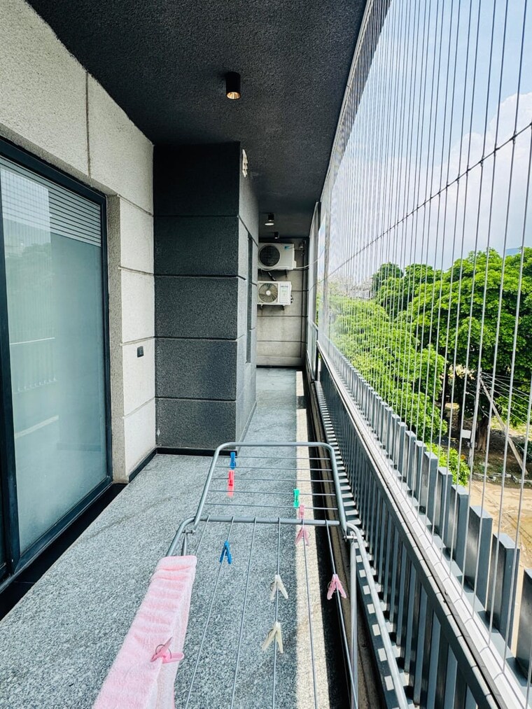 Balcony, emaar-marbella 4 Bedroom 2525 Sq.Ft. Builder Floor In Sector 66 Gurgaon 9167451