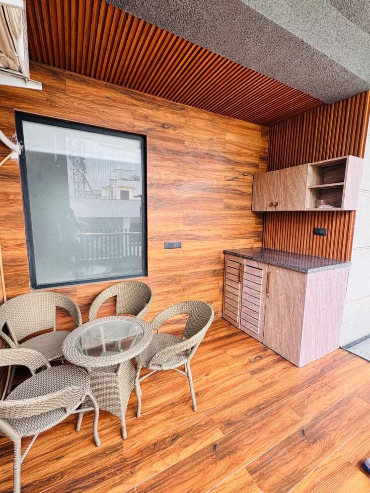 Master Bedroom, emaar-marbella 4 Bedroom 2525 Sq.Ft. Builder Floor In Sector 66 Gurgaon 9167451