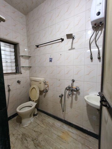 Bathroom in 2 BHK Apartment at Nerul Plaza, Nerul – for Rent