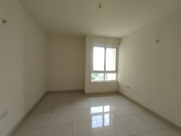 Room in 3 BHK Apartment at Salarpuria Aqua Vista, Bannerghatta Road – for Sale