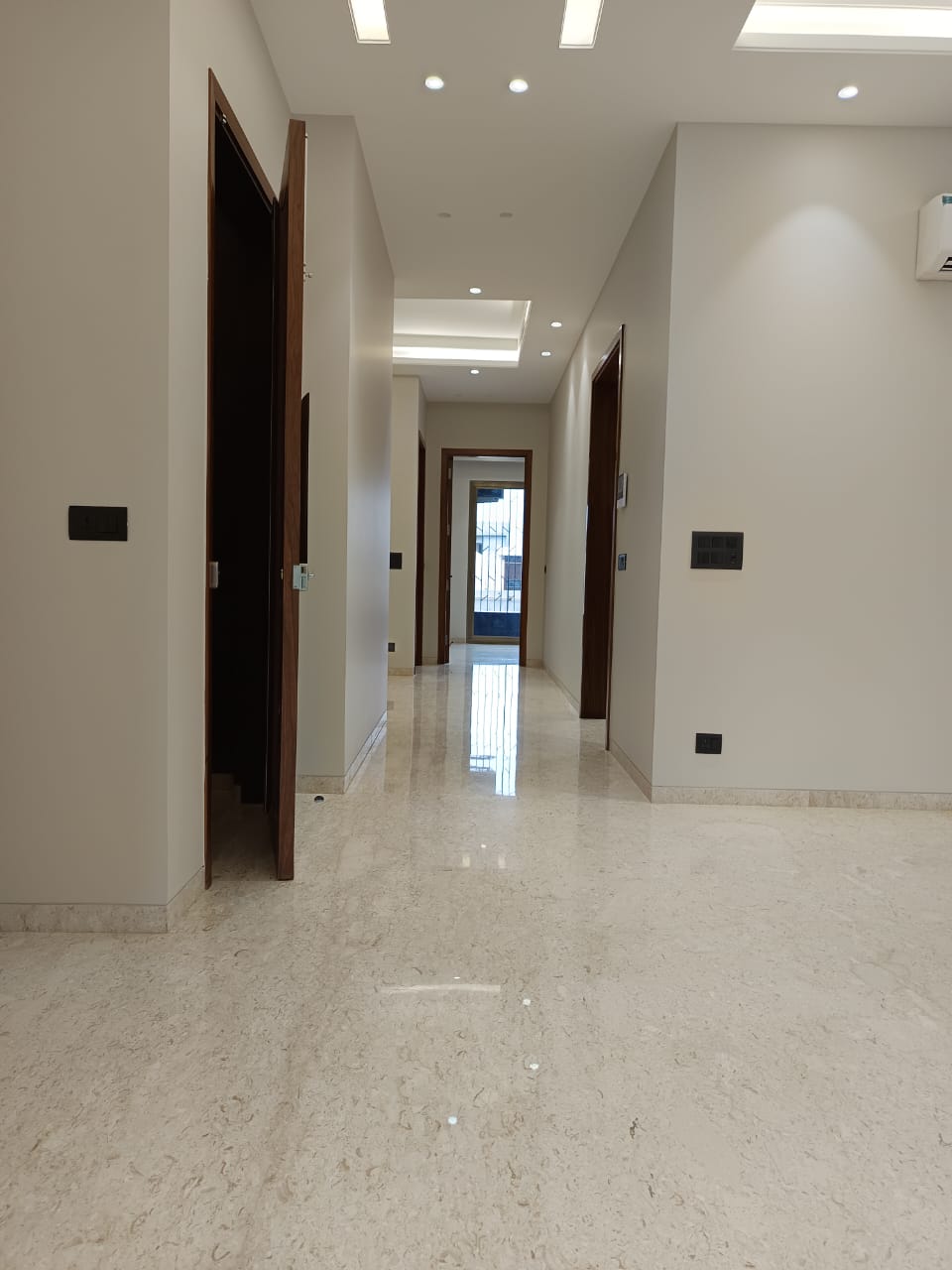 3 BHK + Pooja Room,Servant Room Builder Floor For Rent in Greater Kailash 2 