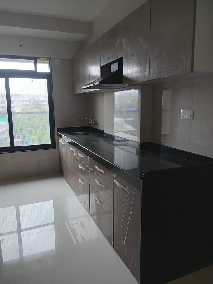 Kitchen, vile parle east 3 Bedroom 1100 Sq.Ft. Apartment In Vile Parle East Mumbai 9167583