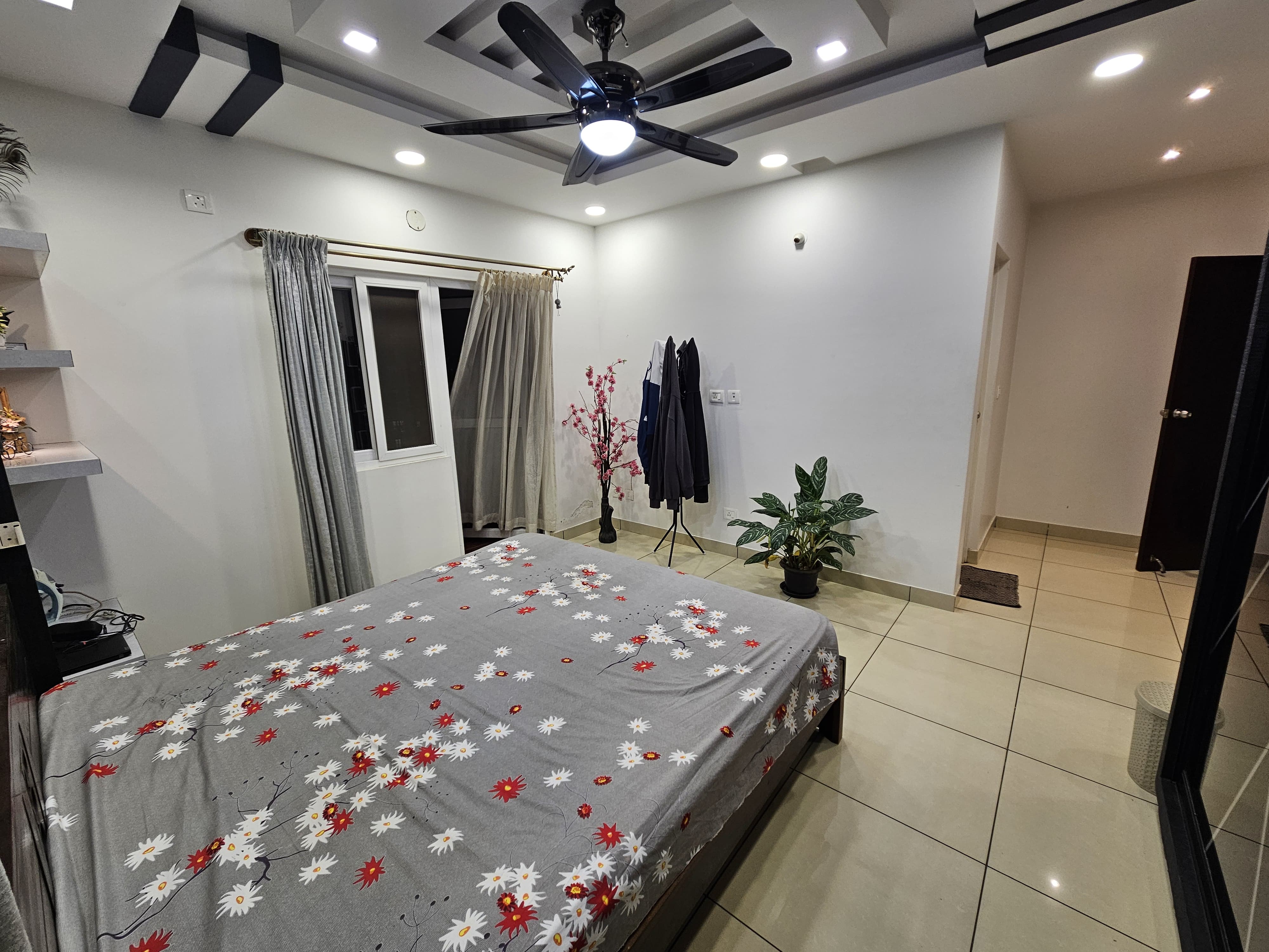 3 BHK + Pooja Room,Servant Room,Study Room,Extra Room 1571 Sq.Ft. Apartment in Prestige Sunrise Park