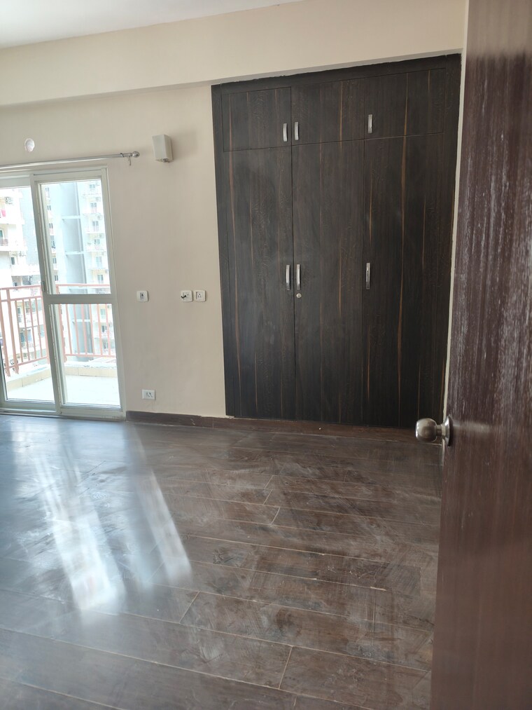 undefined, mahagun-moderne 3 Bedroom 1900 Sq.Ft. Apartment In Sector 78 Noida 9167691