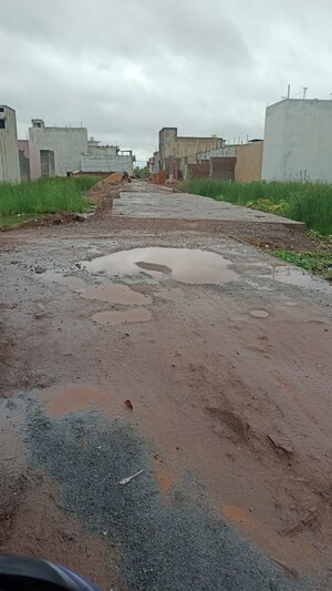  Plot For Sale in Santoshi Nagar