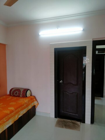 2 BHK Apartment For Sale in Vile Parle East
