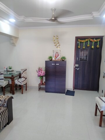 Furnished Amenities in 2 BHK Apartment at Vile Parle East – for Sale