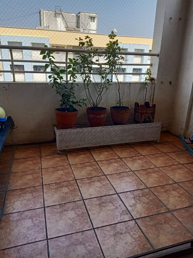 Balcony, kumar-pratik 2 Bedroom 674 Sq.Ft. Apartment In Sinhagad Road Pune 9167749