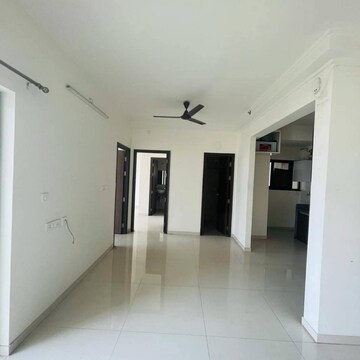 Room in 2 BHK Apartment at Duville Riverdale Heights, Santipur – for Rent